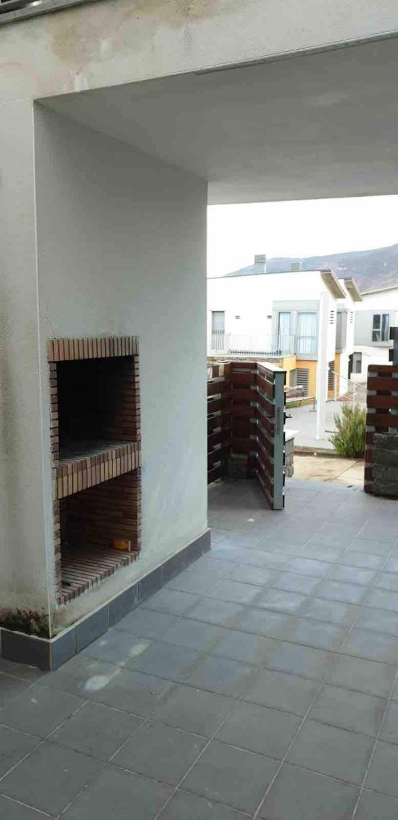 Chalet Adosado Entero, Bbq Y Piscina Comunitaria Sabiñánigo エクステリア 写真